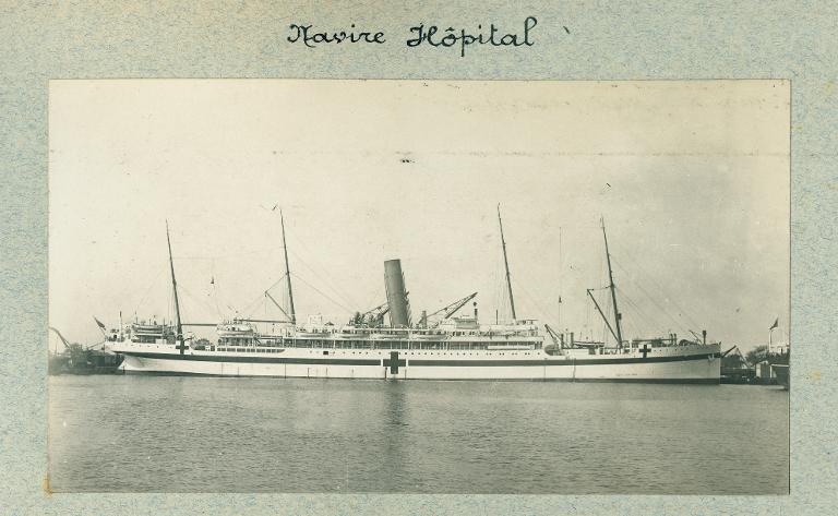 Navire hôpital